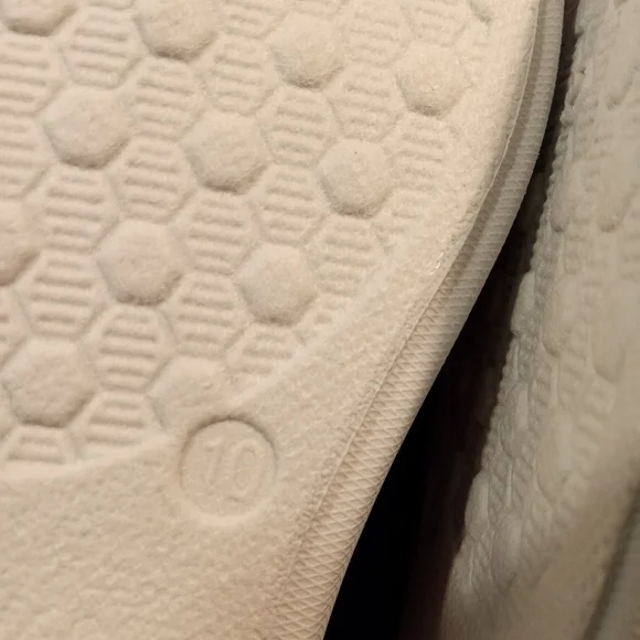 Woman's peach/flowers sneakers - Picture 6 of 6